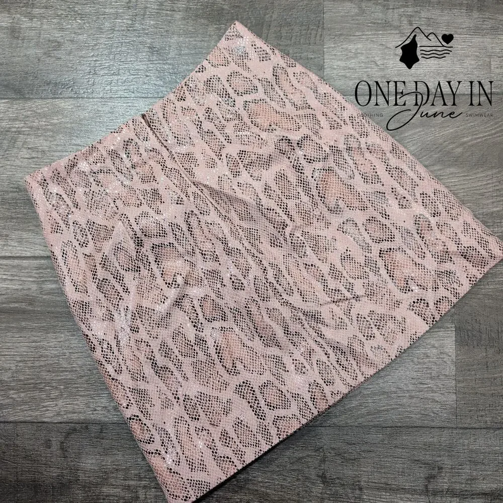 Fate Snake Skin Print Mini SKirt Size M
